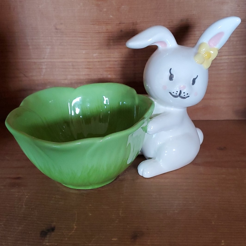 Easter Bunny Rabbit Candy Dish
